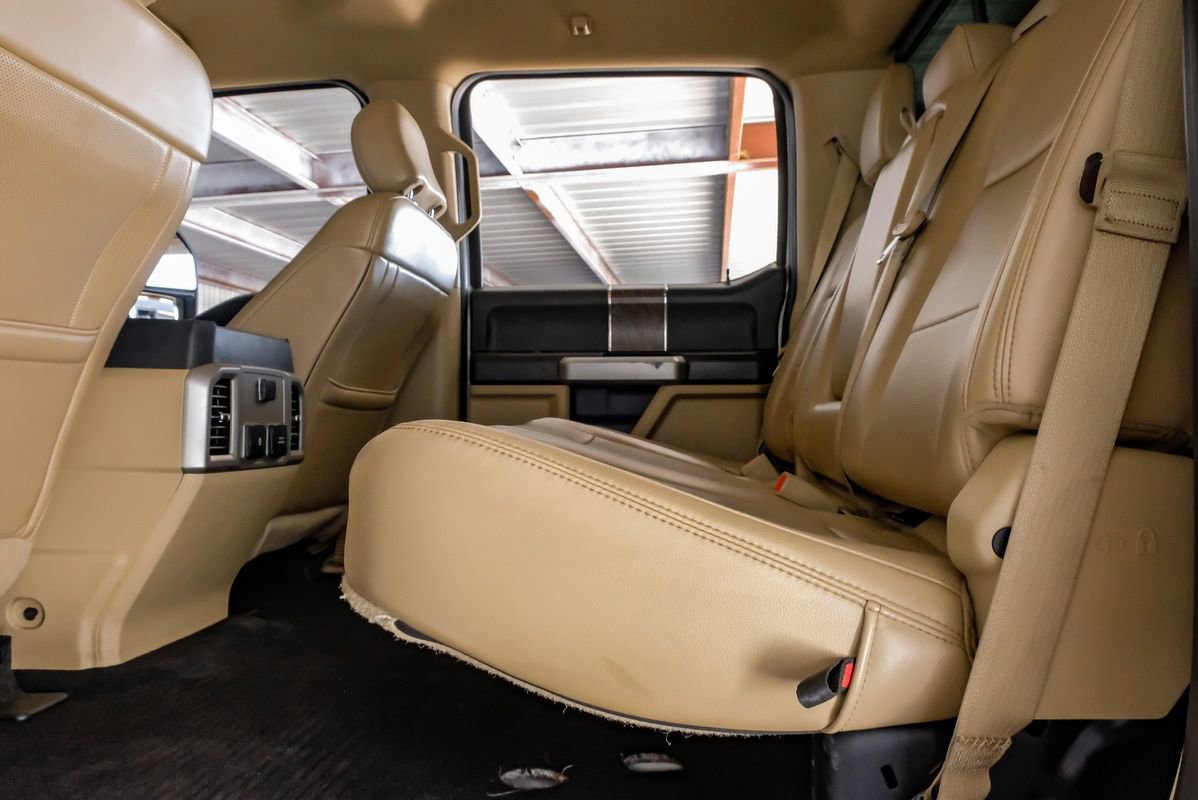 Used 2019 Ford F250 Lariat w/ Lariat Value Package image 37