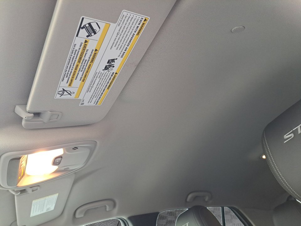 Certified 2024 Buick Encore GX Sport Touring w/ Comfort Package image 11