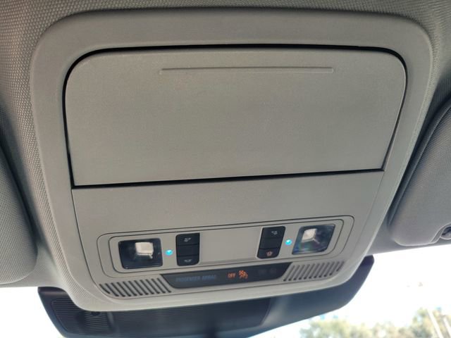 Certified 2023 Ford Explorer XLT image 21