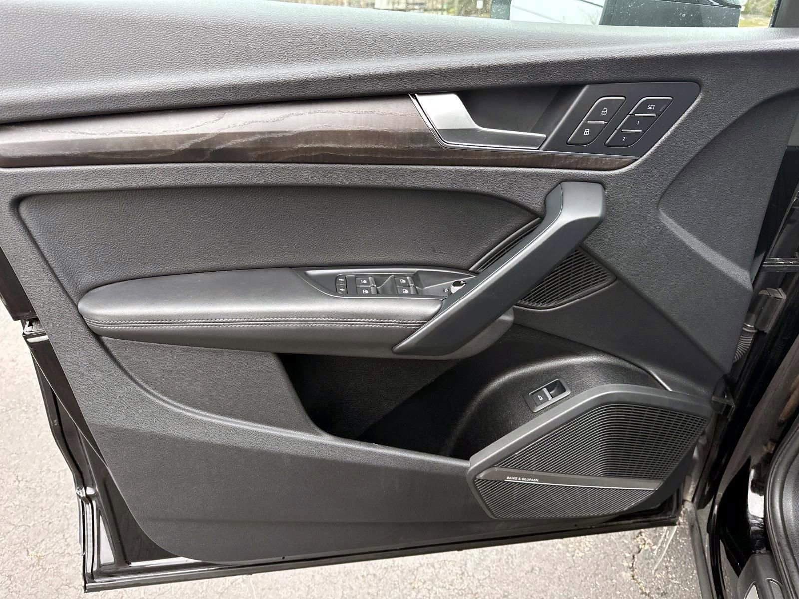 Used 2019 Audi Q5 2.0T Premium Plus w/ Premium Plus Package image 11