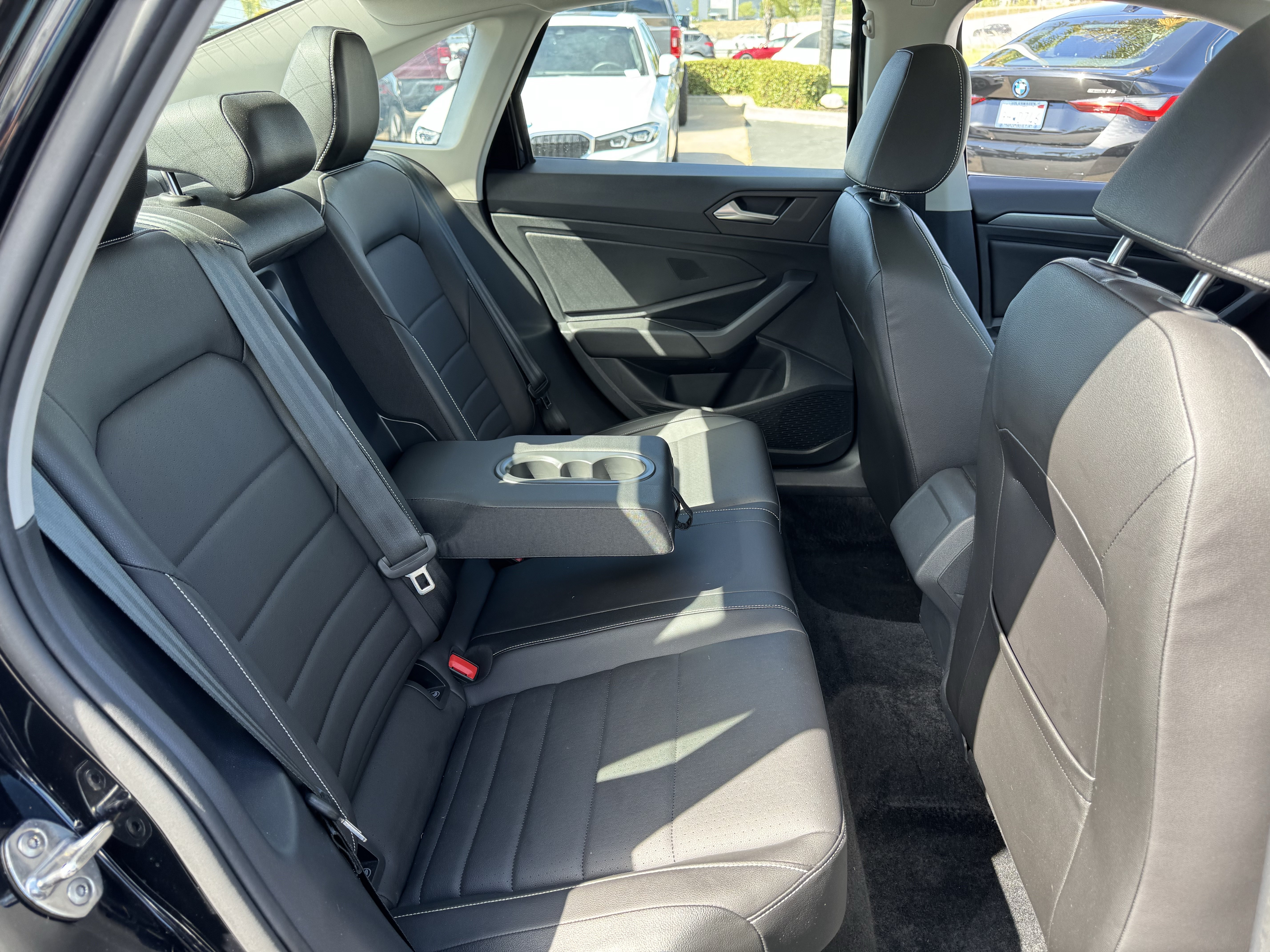 Certified 2024 Volkswagen Jetta SE FWD image 31