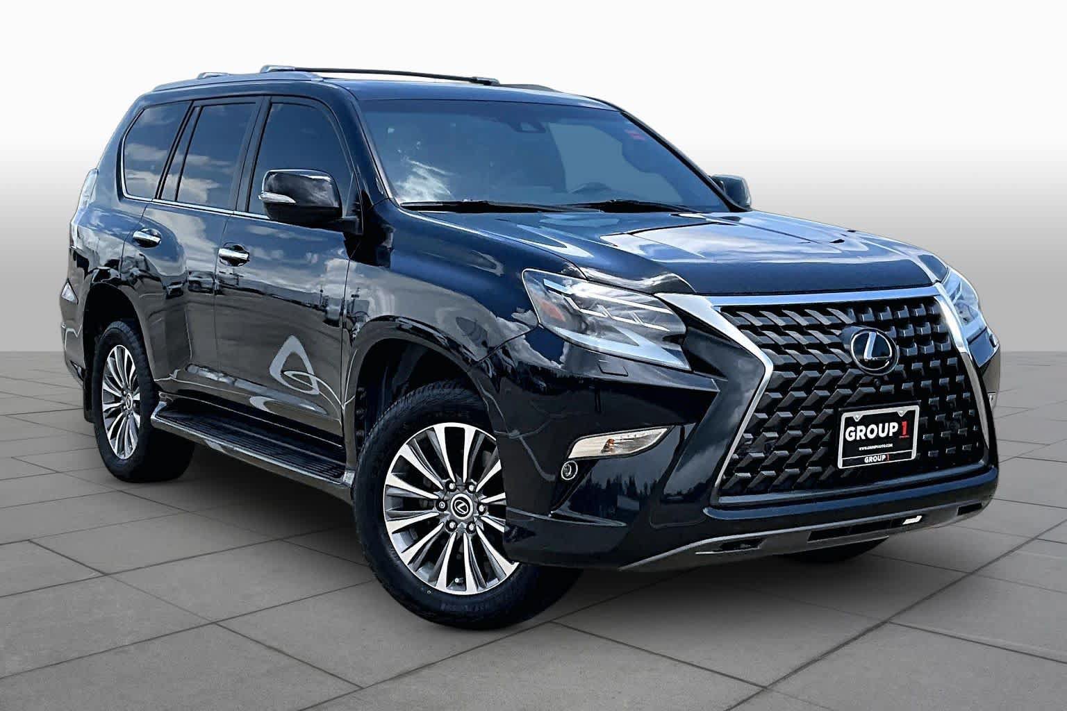 Used 2023 Lexus GX 460 Luxury w/ Accessory Package AWD/4WD image 3