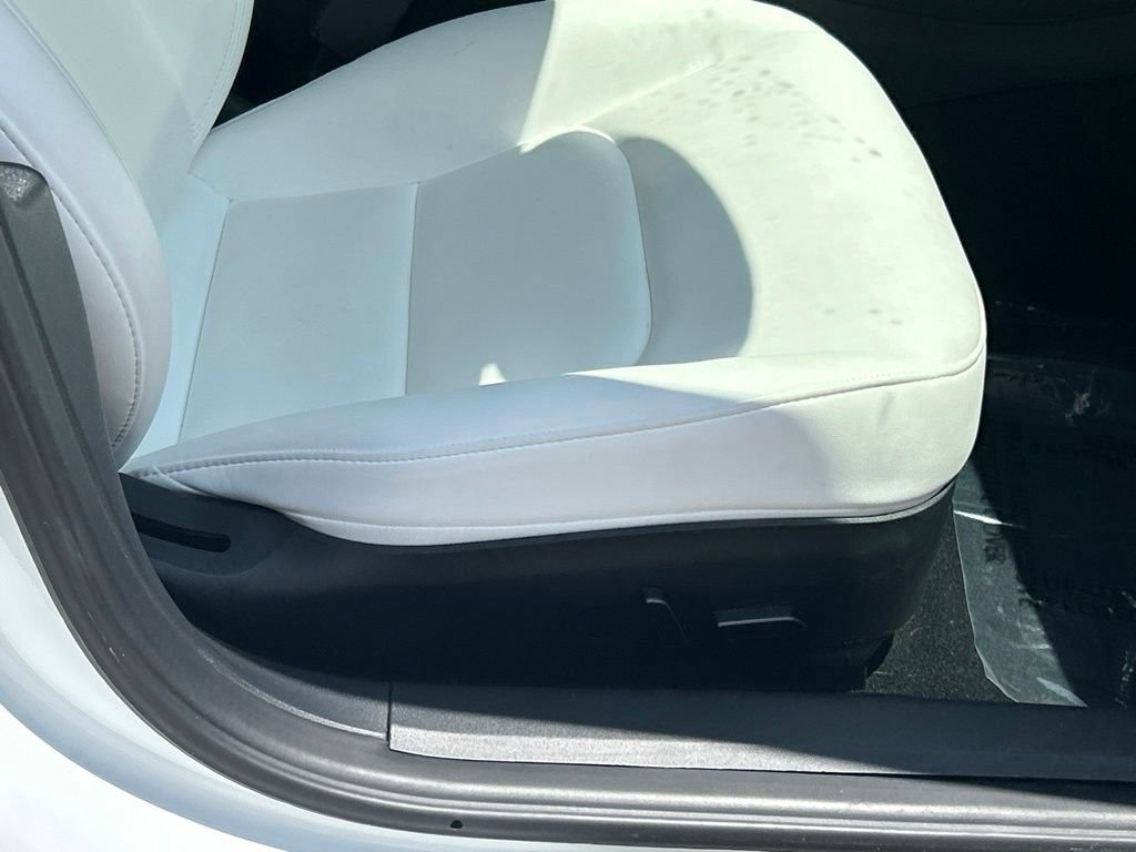 Used 2023 Tesla Model 3 Standard Range RWD image 32