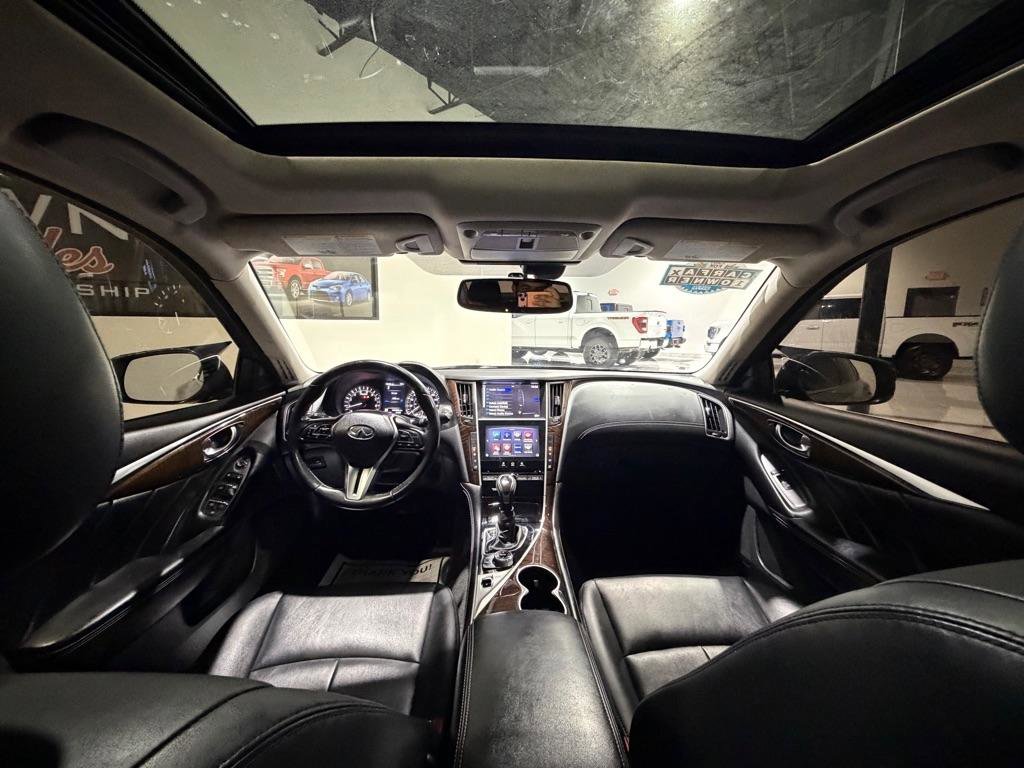 Used 2019 INFINITI Q50 Luxe RWD image 24
