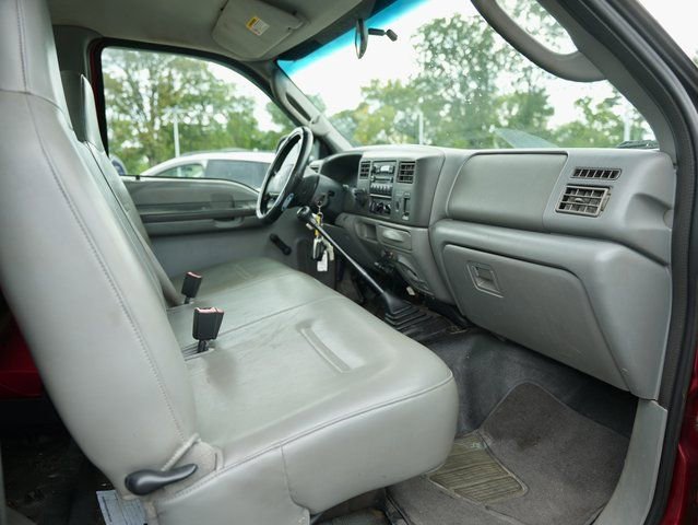 Used 2004 Ford F450 XL image 12