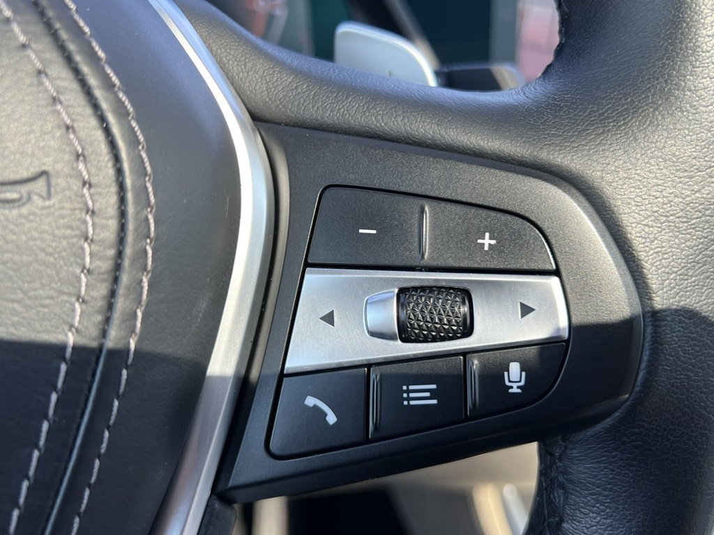 Used 2022 BMW X5 sDrive40i w/ Parking Assistance Package image 18