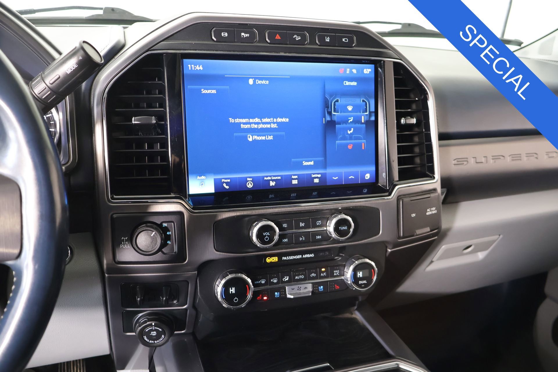 Used 2022 Ford F350 Limited AWD/4WD image 5