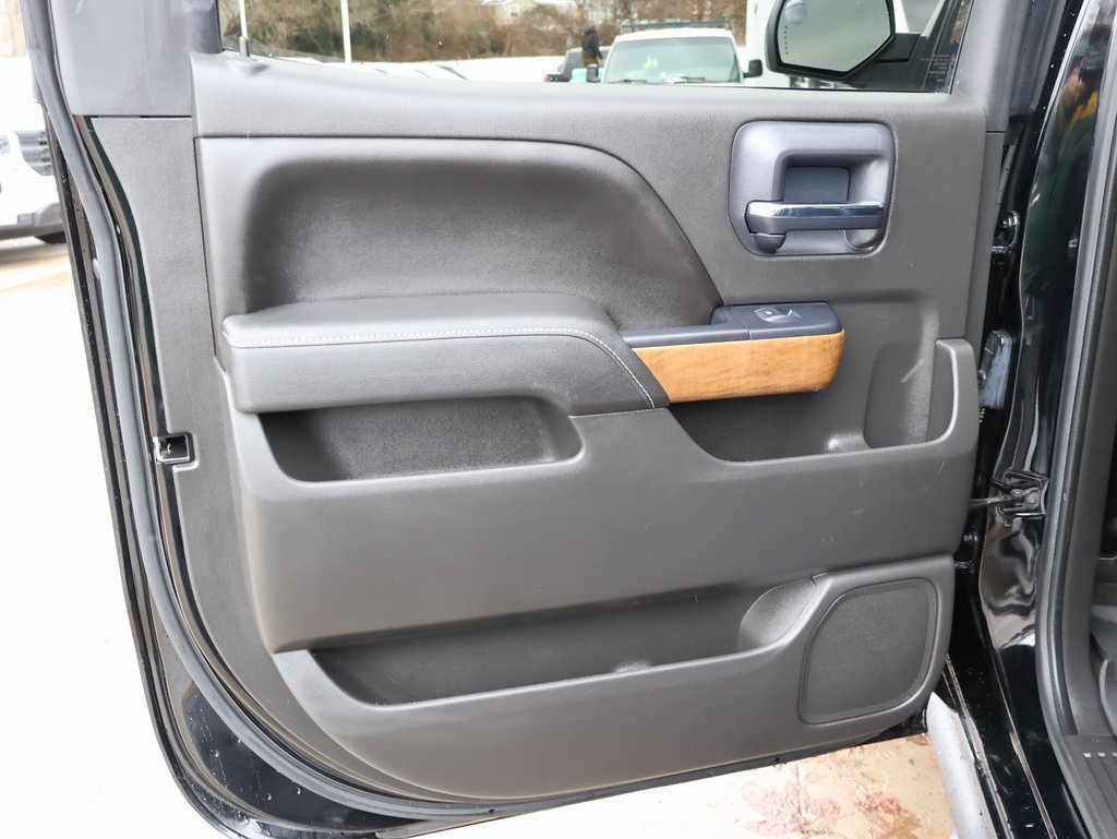 Used 2015 Chevrolet Silverado 1500 LTZ w/ Custom Sport Edition image 25