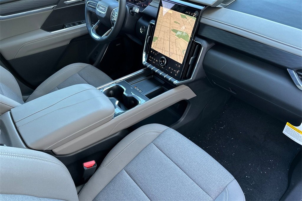 New 2025 GMC Acadia Elevation image 15