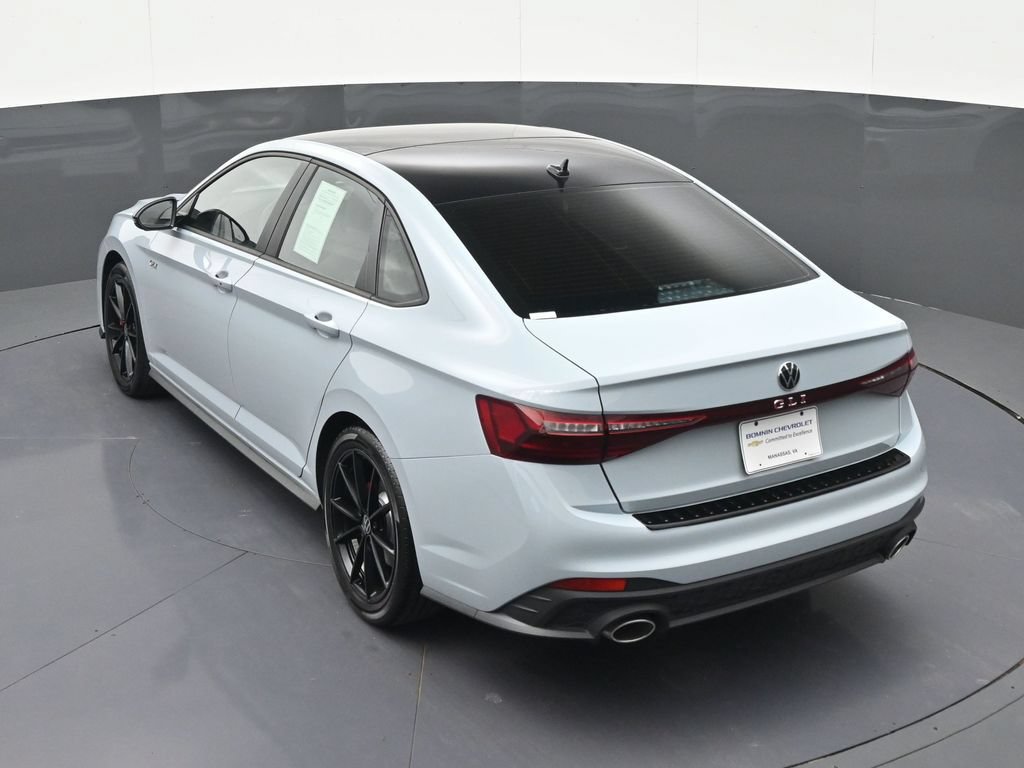 Used 2026 Volkswagen Jetta GLI Autobahn FWD image 24
