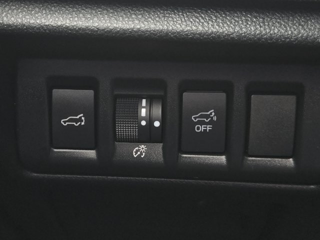 Used 2020 Subaru Outback Premium AWD/4WD image 26