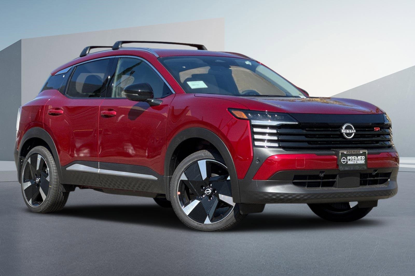 New 2026 Nissan Kicks SR w/ Cold Weather Package image 2