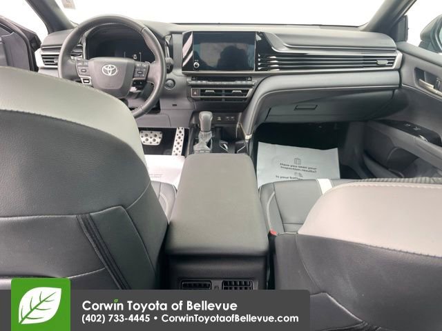 Used 2025 Toyota Camry SE image 24