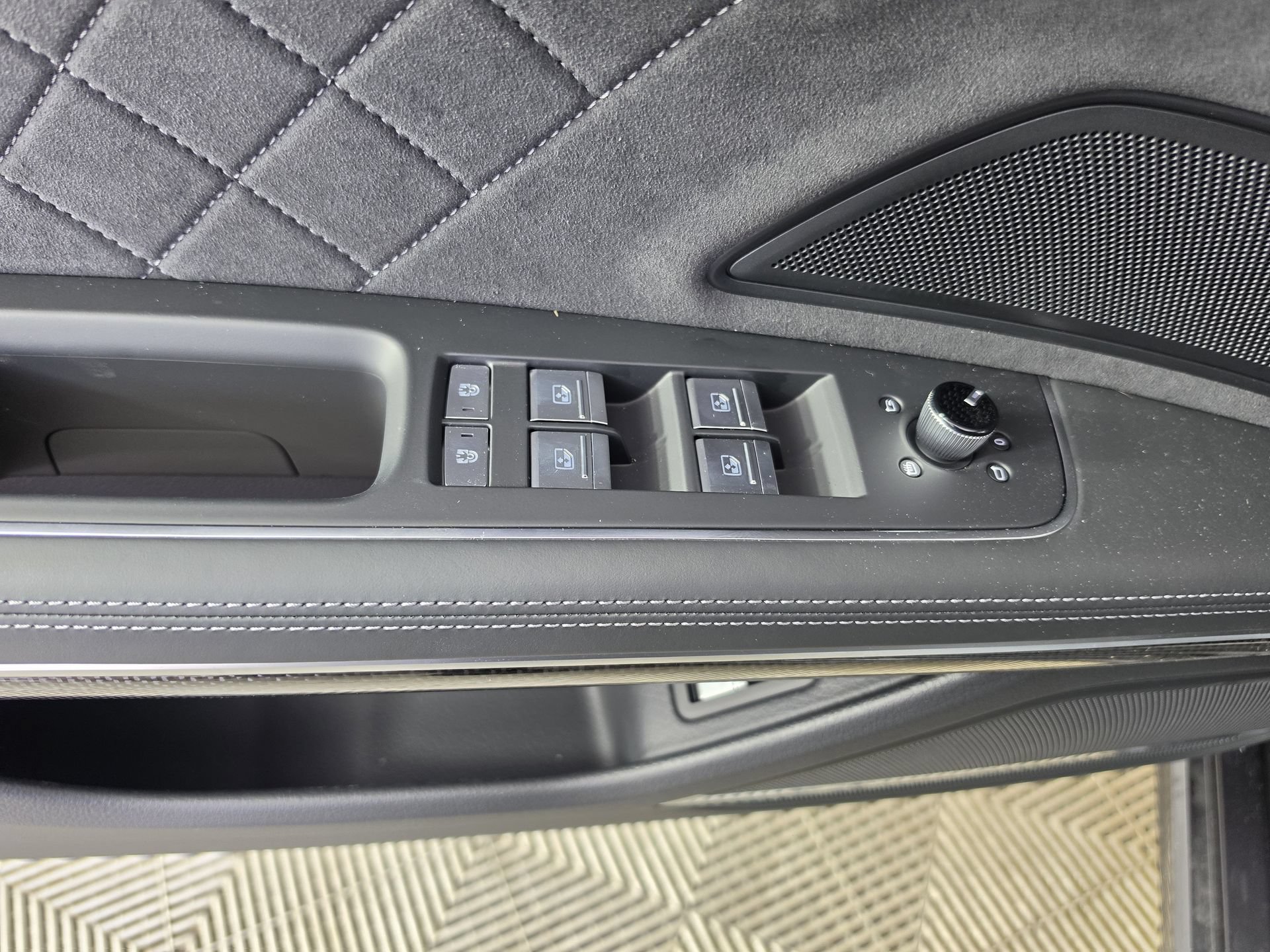 New 2026 Audi S8 AWD/4WD image 16