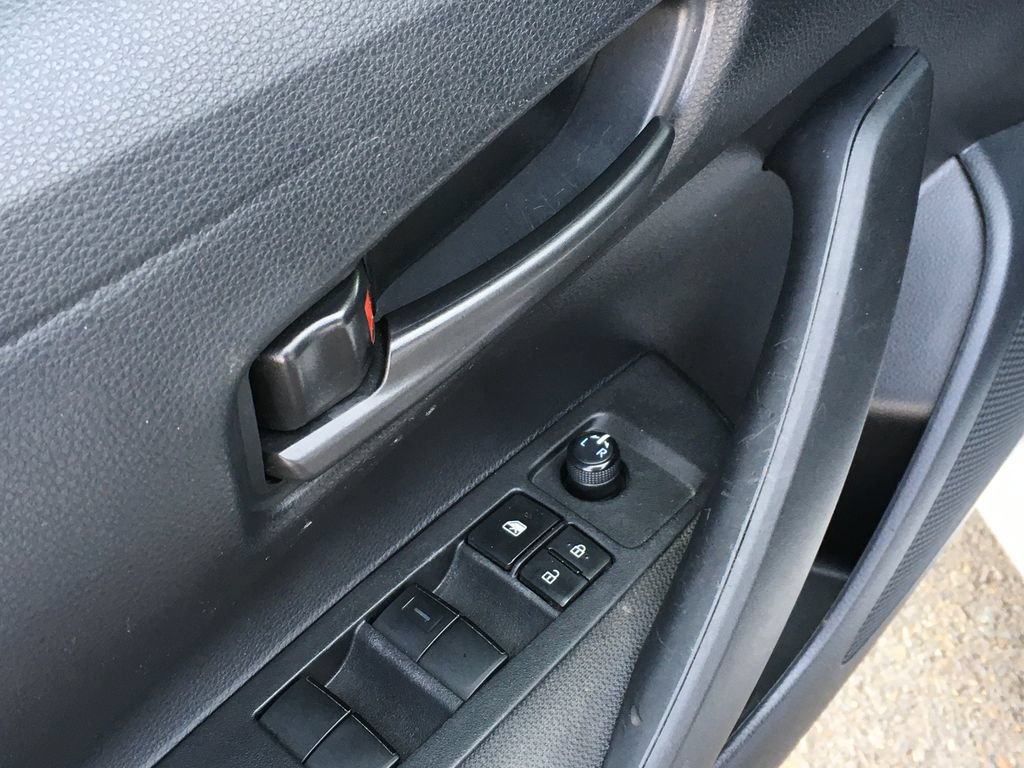 Used 2023 Toyota Corolla LE FWD image 19