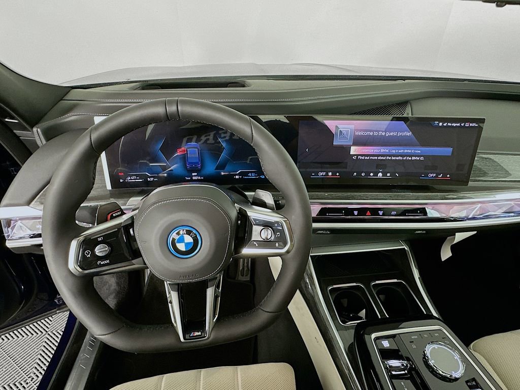 New 2026 BMW 750e xDrive w/ Executive Package image 10
