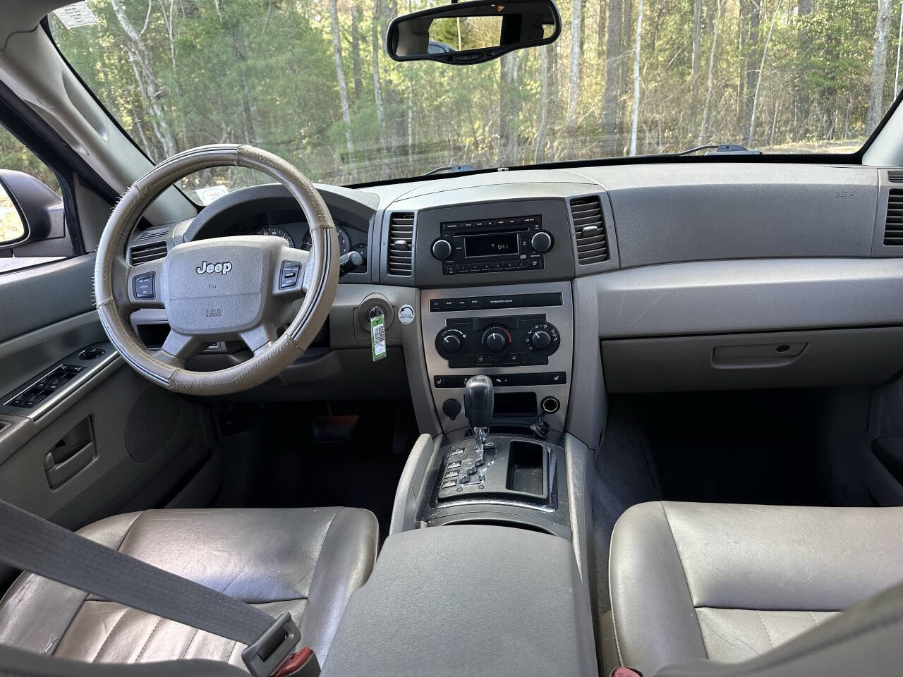 Used 2006 Jeep Grand Cherokee Laredo AWD/4WD image 7