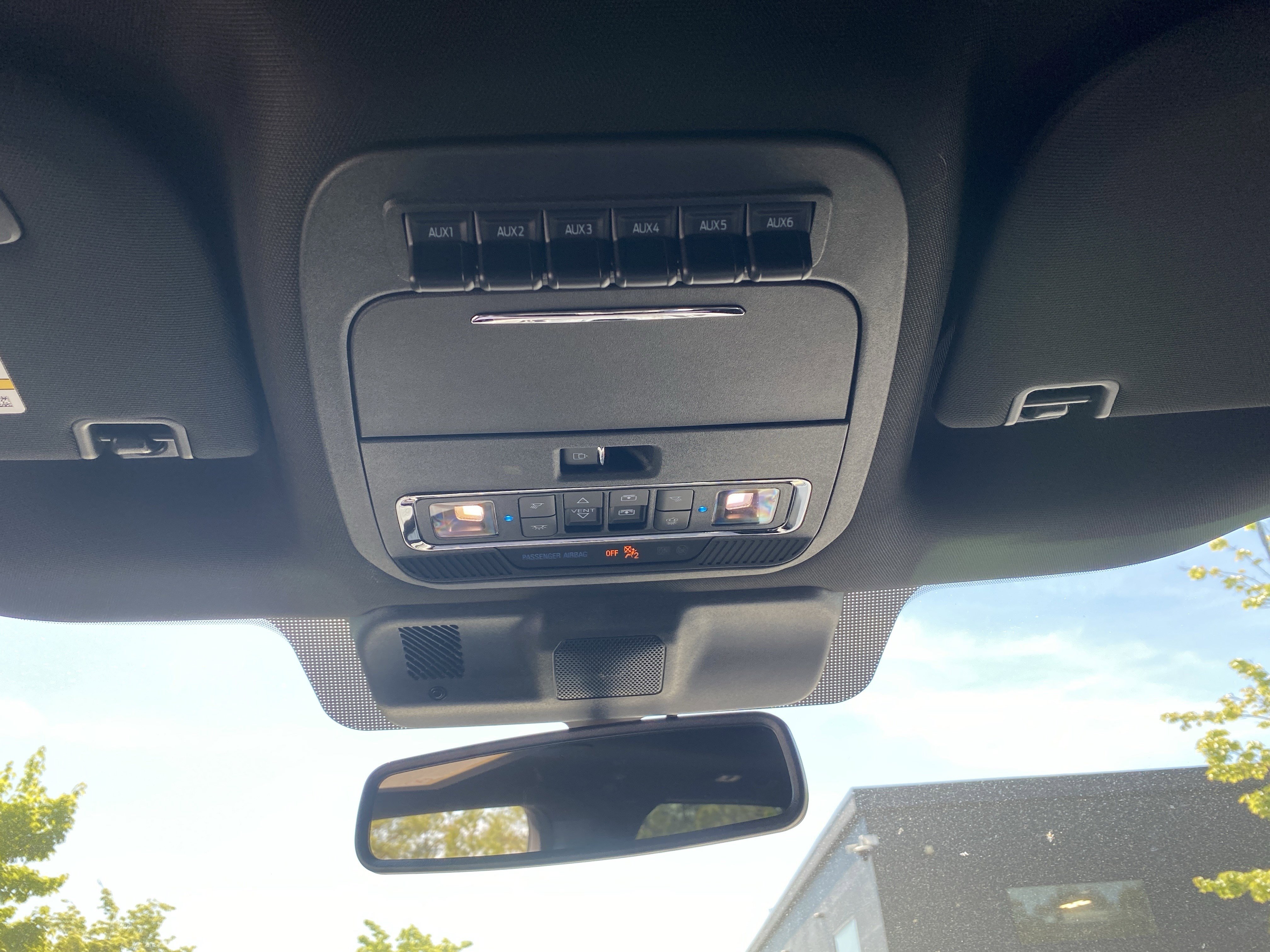 Used 2026 Ford F250 Platinum w/ Tremor Off-Road Package image 26