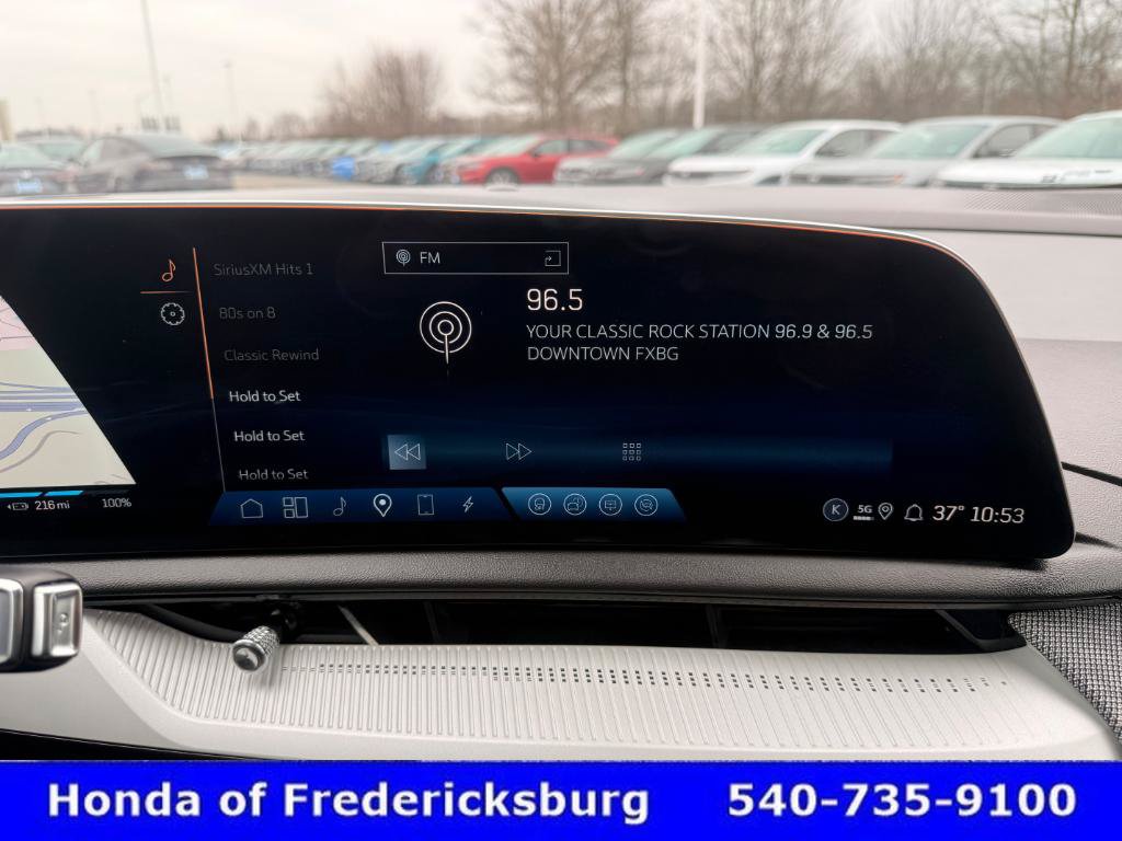 Used 2025 Cadillac Optiq Luxury 1 AWD/4WD image 36