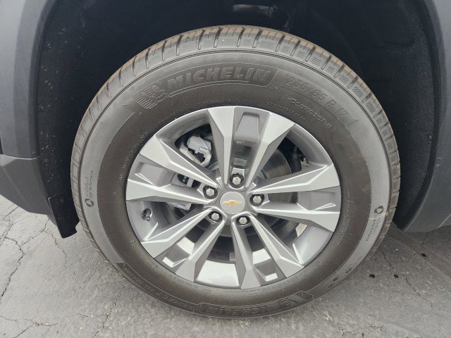 New 2026 Chevrolet Equinox LT w/ Convenience Package II image 9