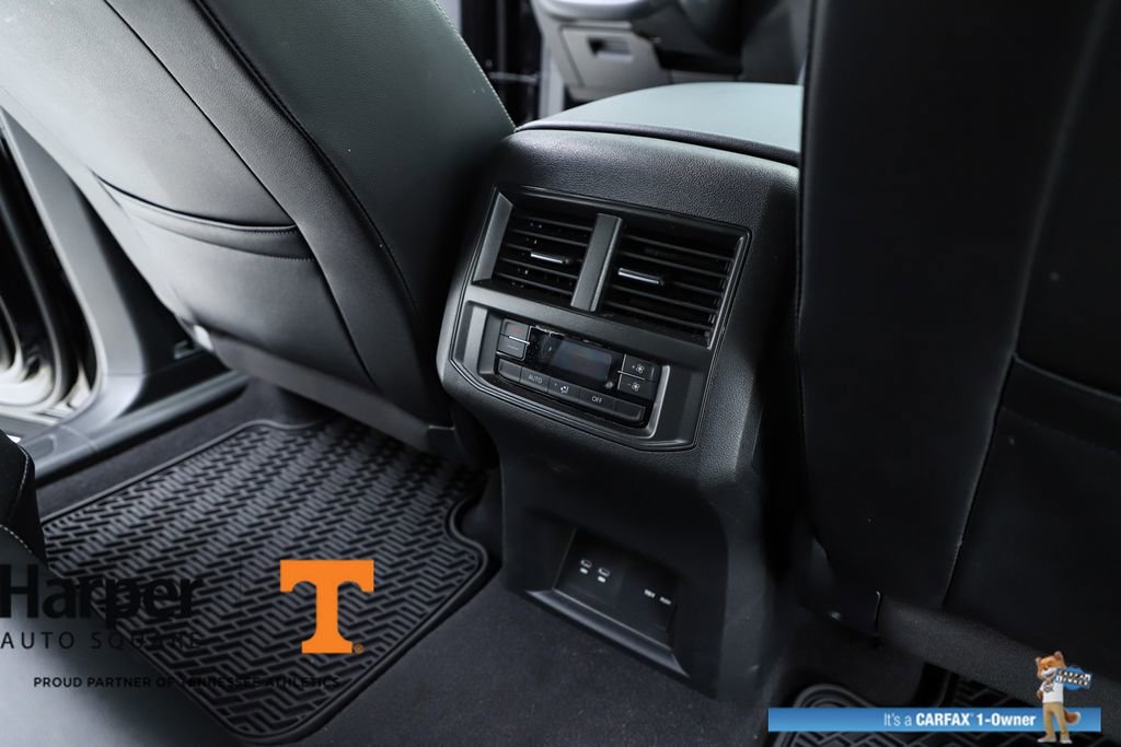 Used 2022 Volkswagen Atlas SE image 37