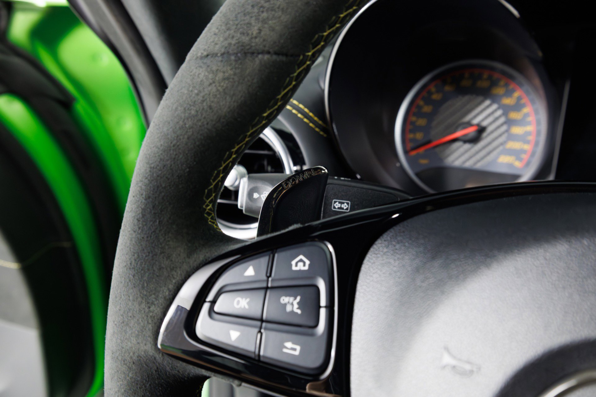 Used 2018 Mercedes-Benz AMG GT R image 16