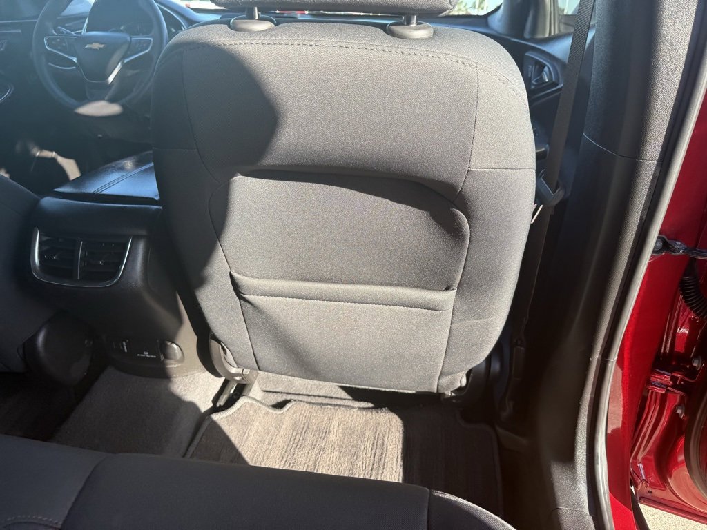 Used 2016 Chevrolet Malibu LT image 38