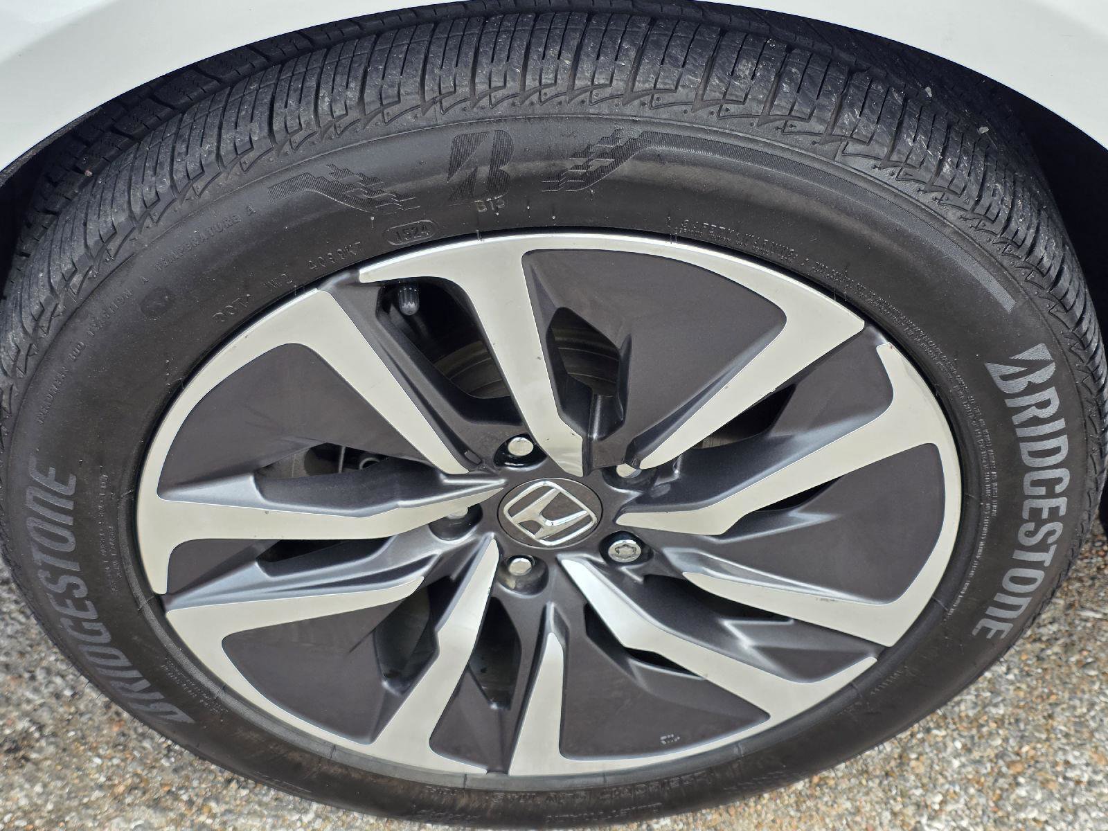 Used 2020 Honda Accord Touring image 48