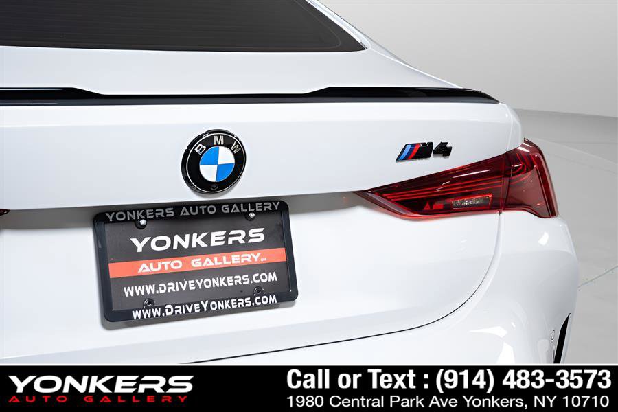 Used 2025 BMW M4 Coupe w/ Executive Package image 56