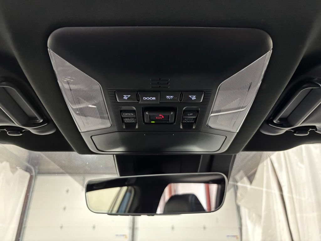 Used 2025 Toyota RAV4 XSE w/ Weather Package AWD/4WD image 39