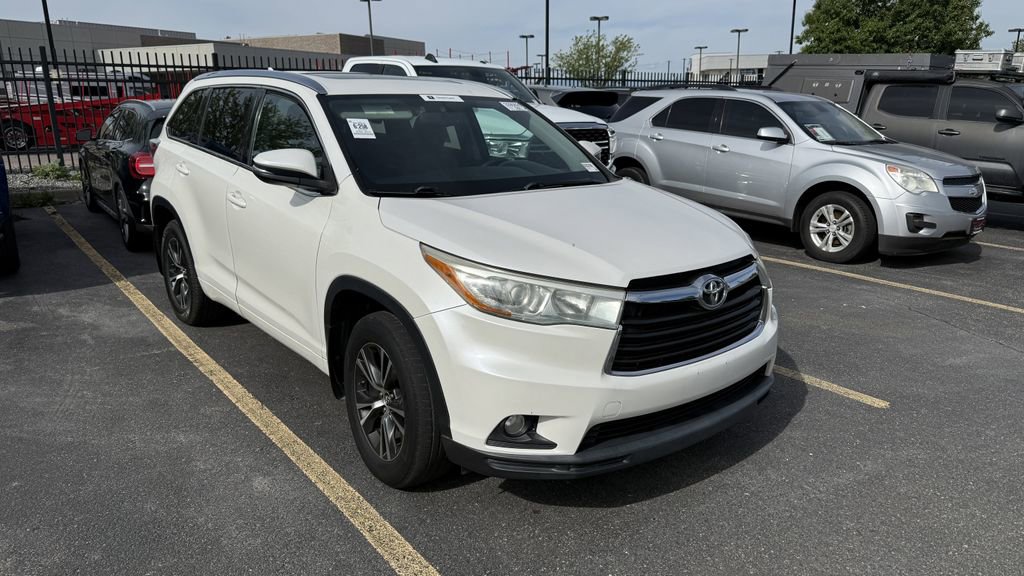 Used 2016 Toyota Highlander XLE