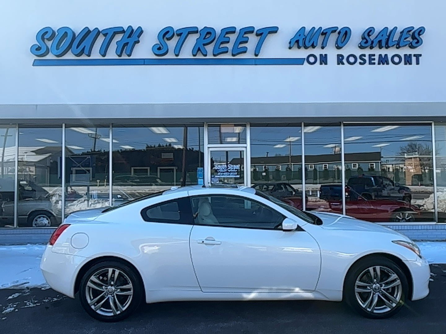Used 2009 INFINITI G37 x Coupe w/ Premium Pkg