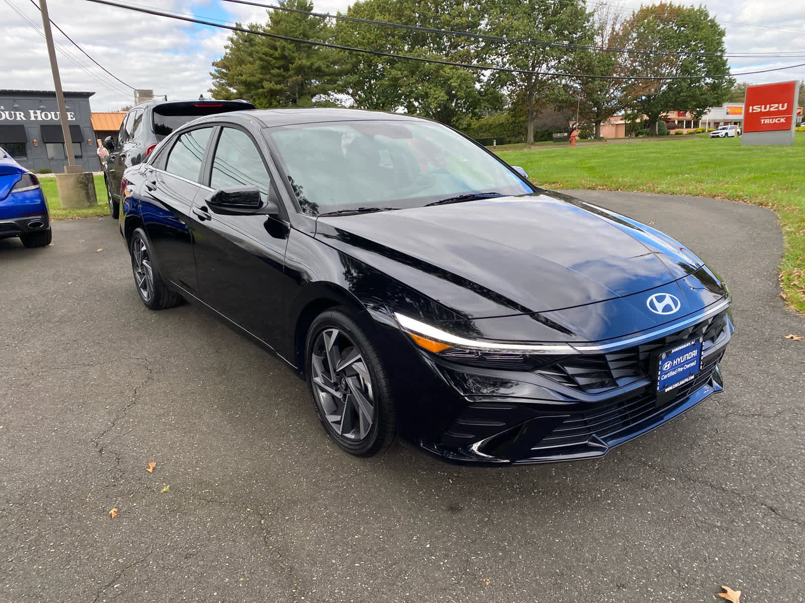 Certified 2025 Hyundai Elantra SEL