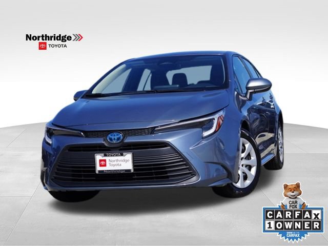 Used 2024 Toyota Corolla LE FWD image 1