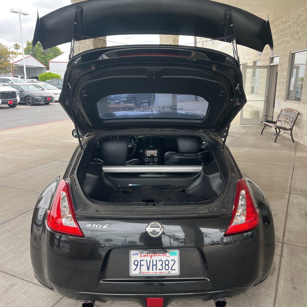 Used 2013 Nissan 370Z Touring w/ Sport Pkg RWD image 12