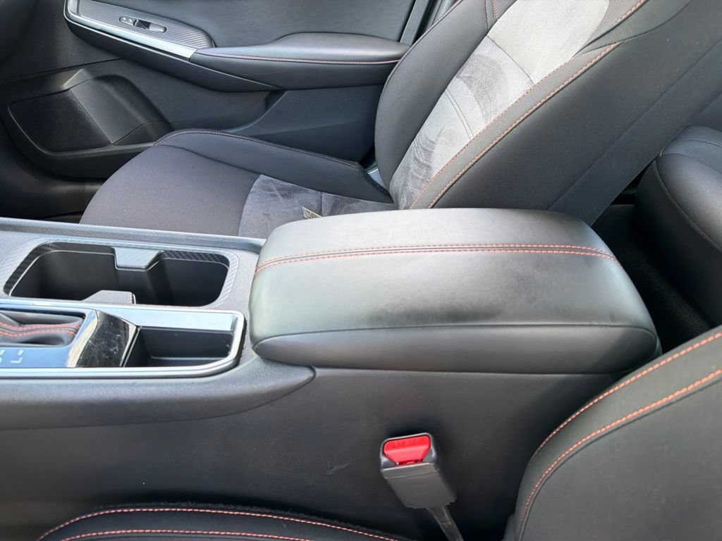 Certified 2024 Nissan Sentra SR FWD image 13