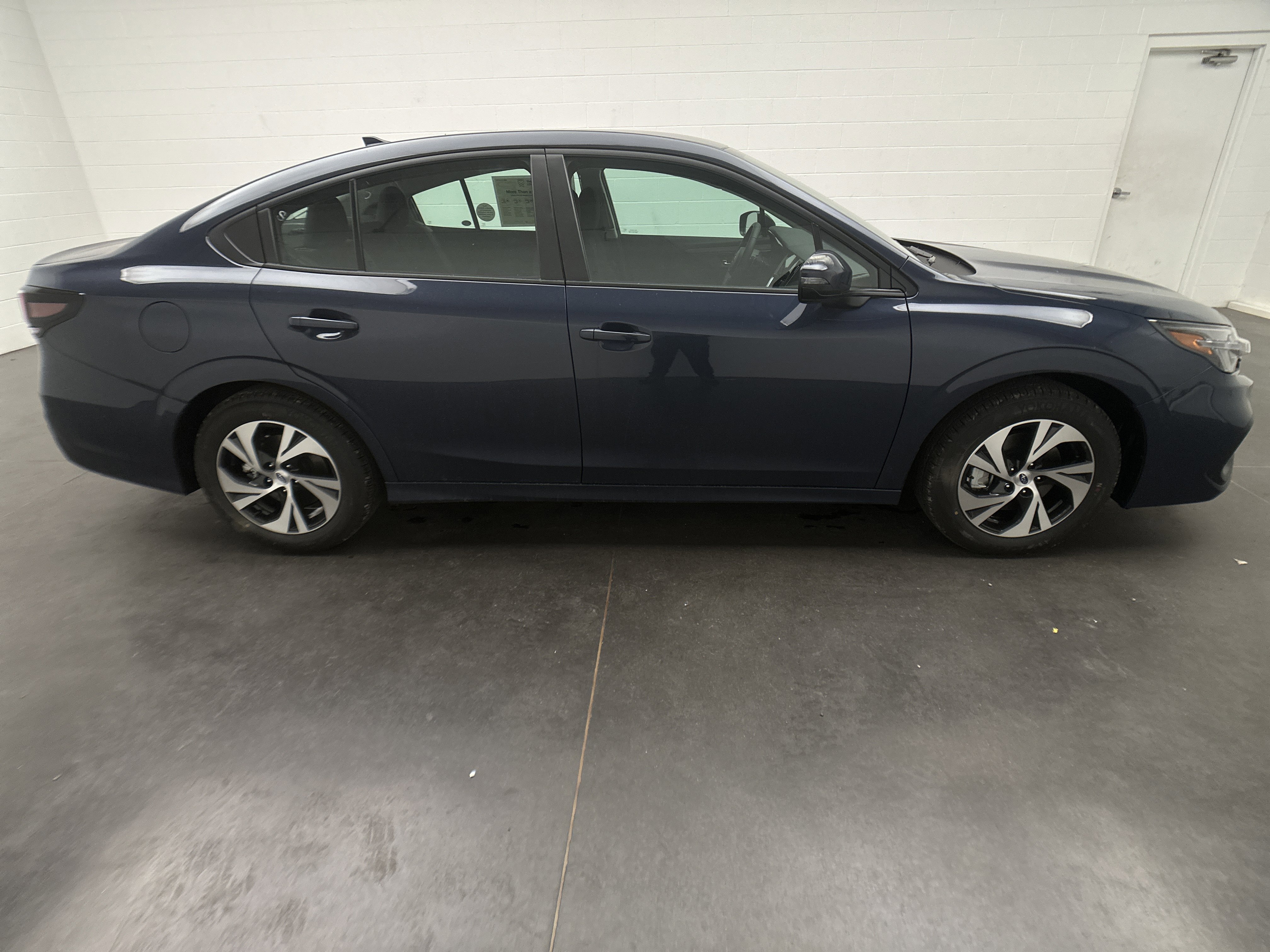 New 2025 Subaru Legacy Premium w/ Popular Package #1A image 9