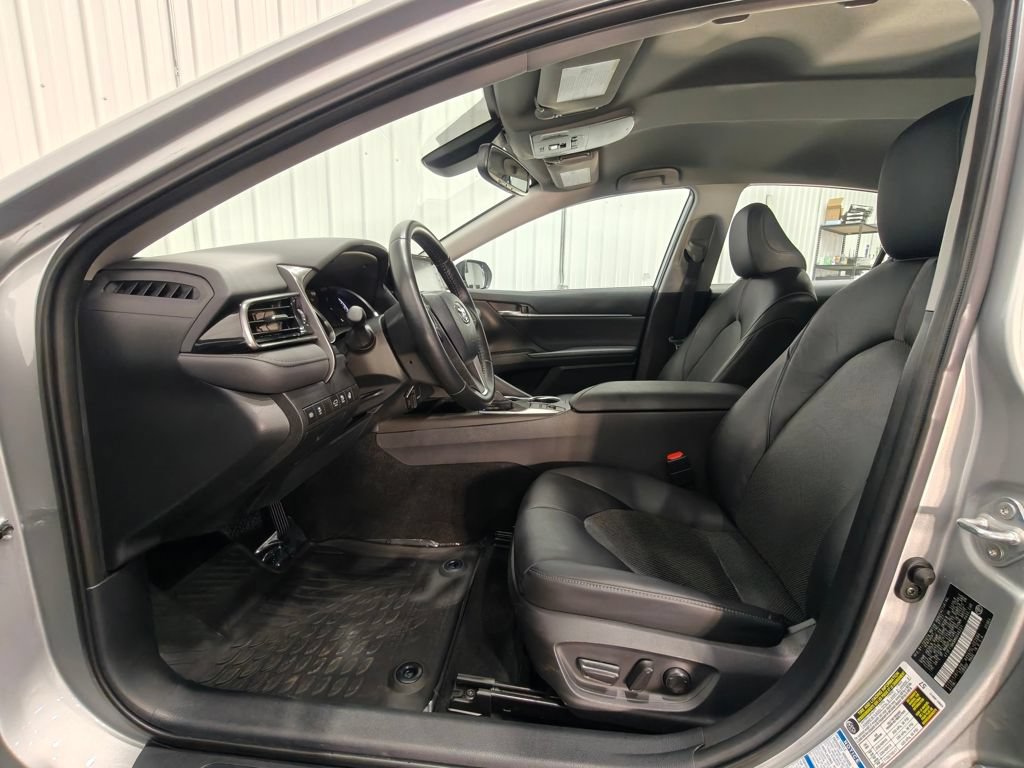 Used 2021 Toyota Camry XLE AWD/4WD image 27