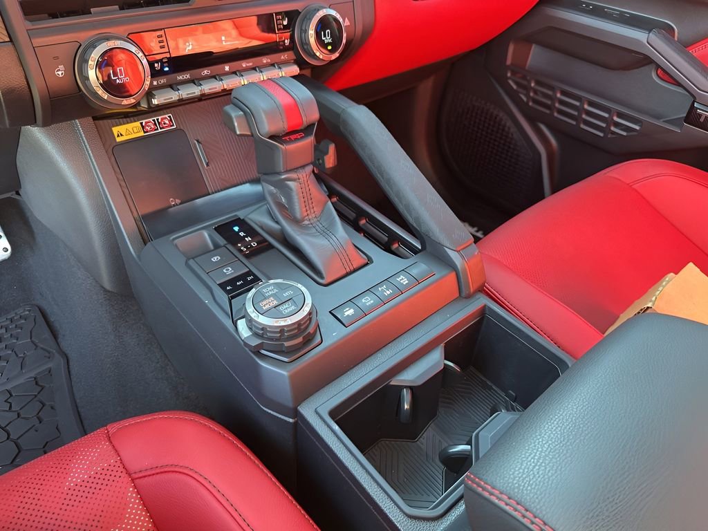 Used 2025 Toyota Tacoma TRD Pro image 37
