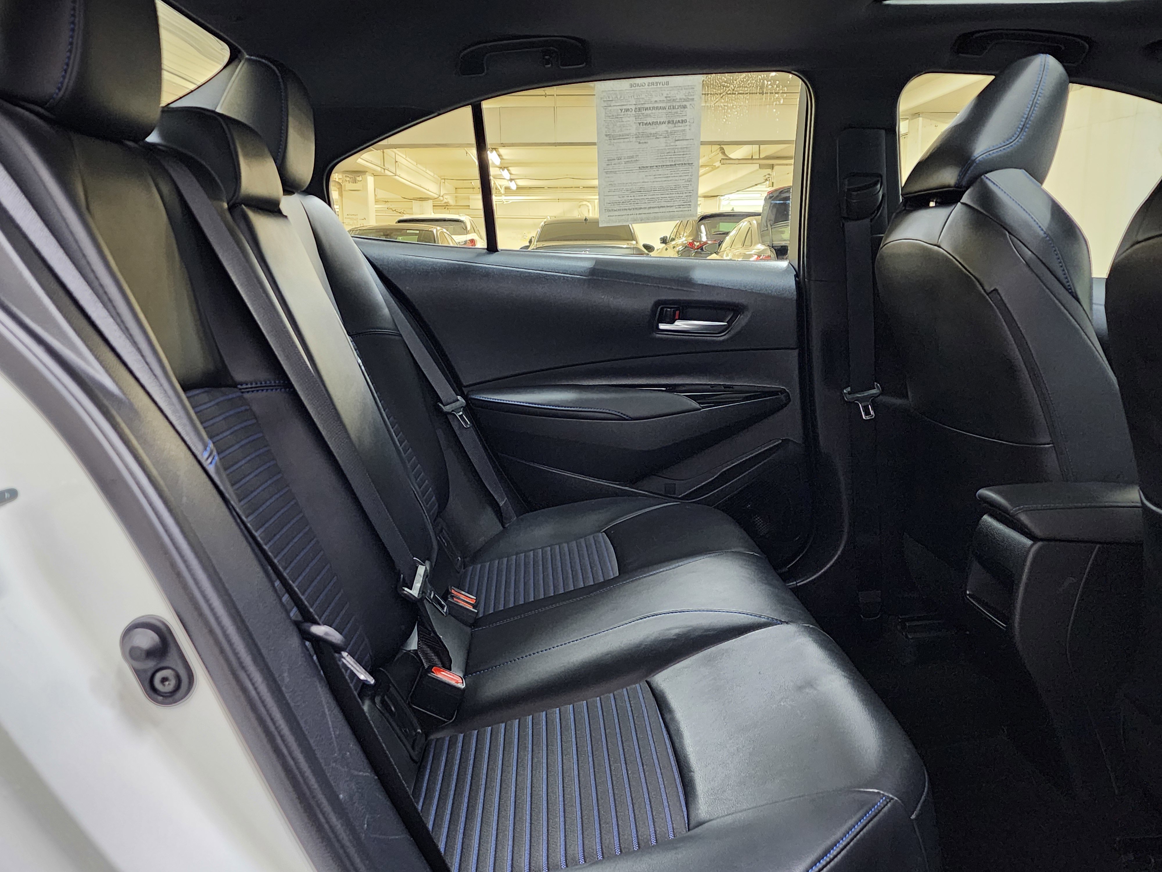 Used 2020 Toyota Corolla XSE image 19