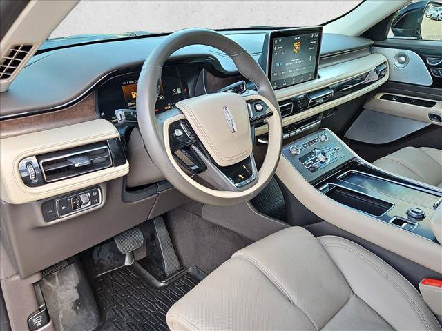 Used 2021 Lincoln Aviator Reserve w/ Equipment Group 201A AWD/4WD image 10