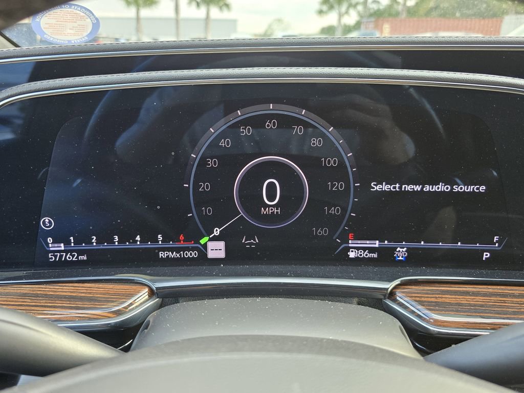 Used 2022 Cadillac Escalade ESV Premium Luxury image 42