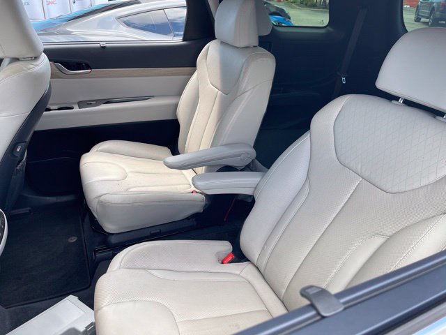 Used 2020 Hyundai Palisade SEL FWD image 3