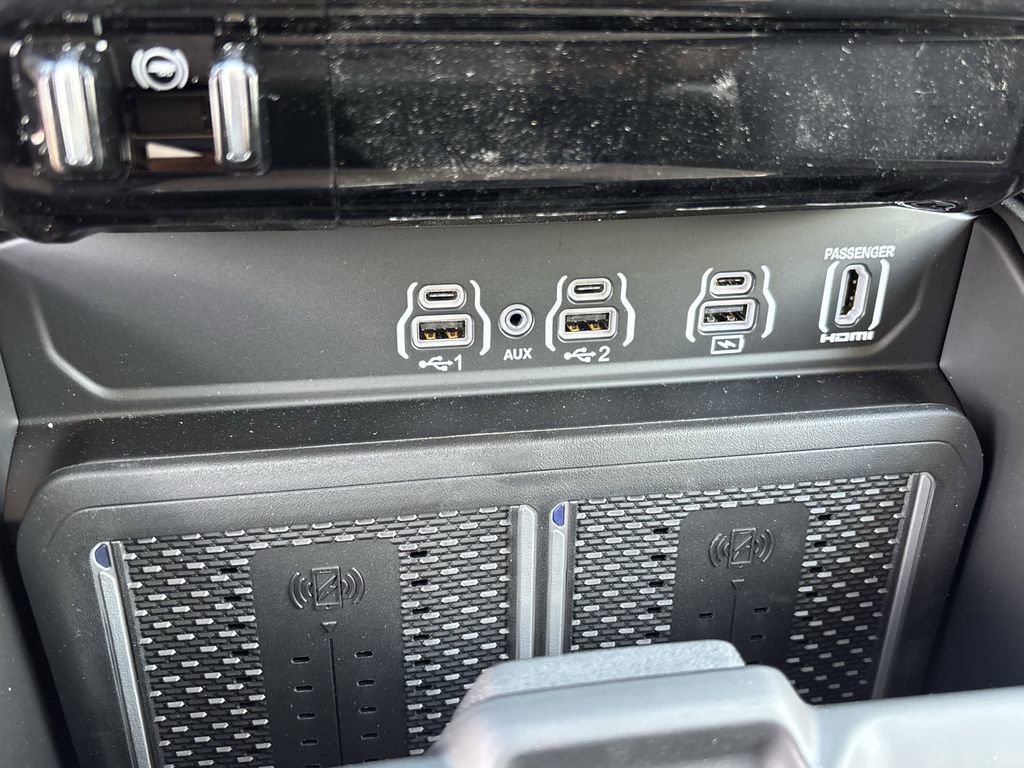 New 2026 RAM 2500 Limited AWD/4WD image 23
