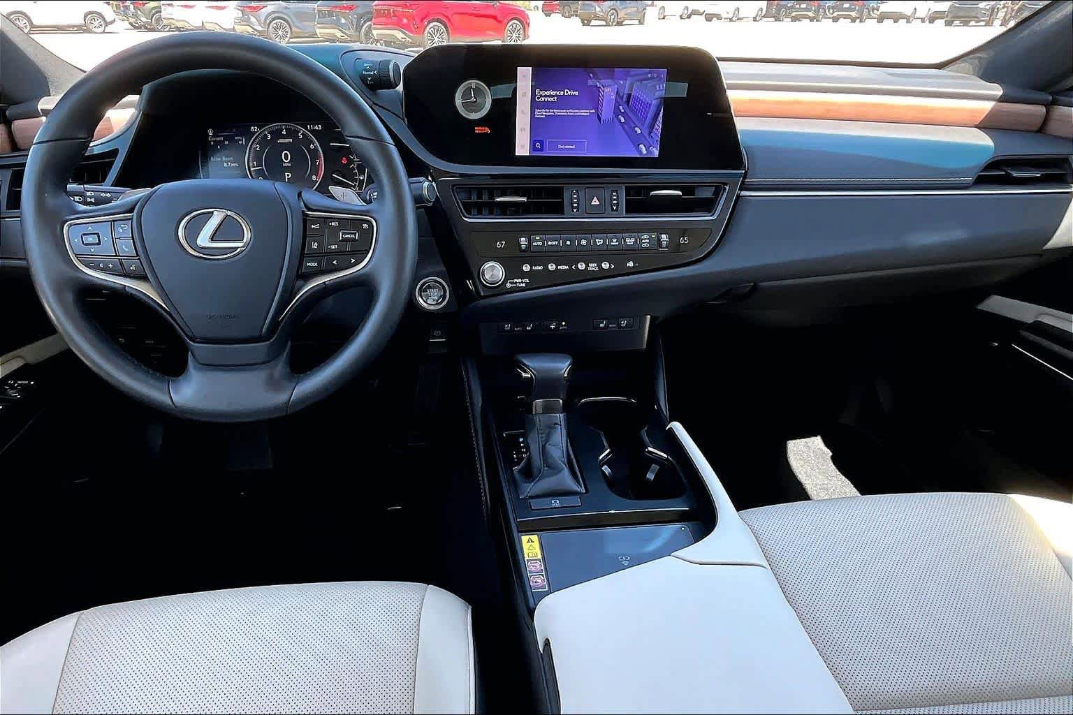 Certified 2025 Lexus ES 350 w/ Premium Package image 16