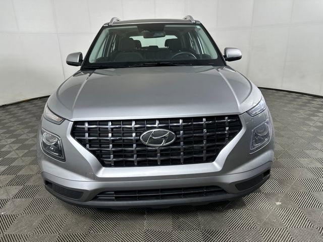 Certified 2023 Hyundai Venue SEL image 8