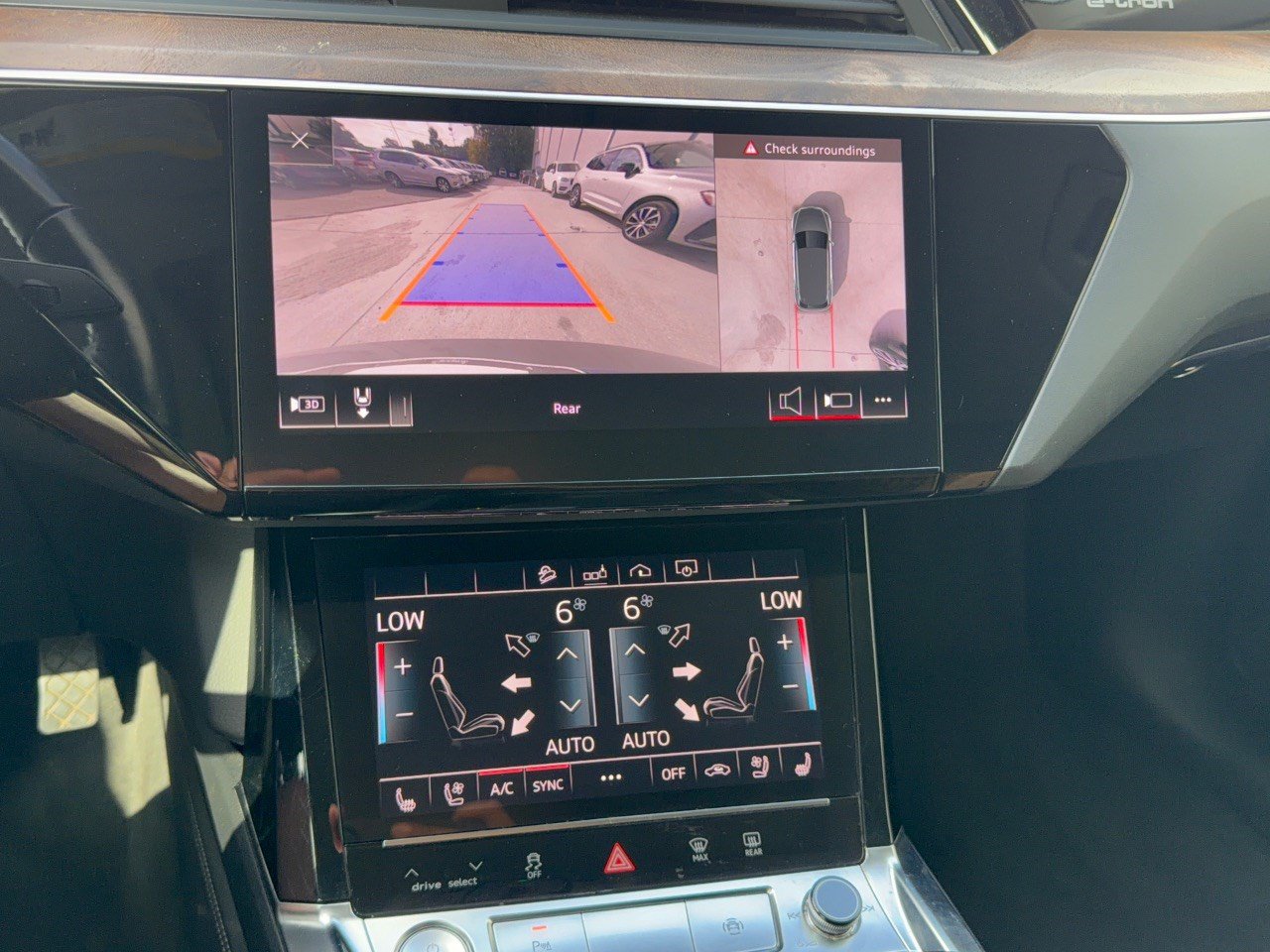 Used 2019 Audi e-tron Premium Plus AWD/4WD image 22