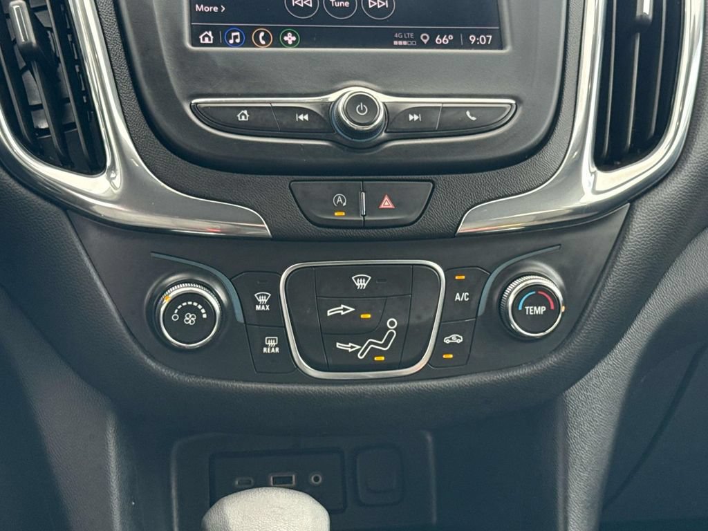 Used 2023 Chevrolet Equinox LT FWD image 20