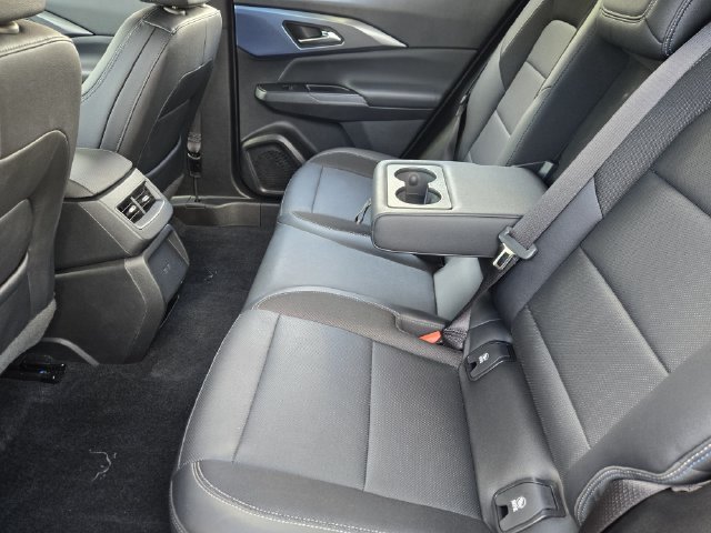 Certified 2024 Chevrolet Equinox EV LT FWD image 20