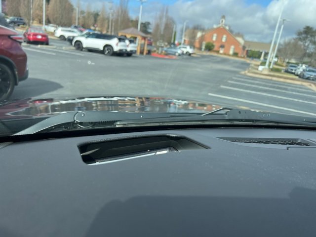 Used 2022 Cadillac XT6 Premium Luxury w/ Technology Package image 26